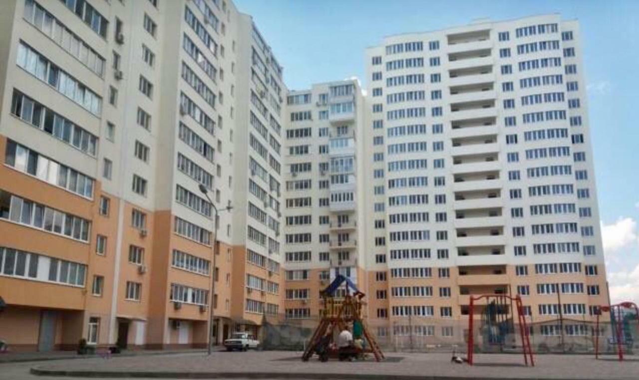 Apartments & Vernissage On Kostandi Odesa Exterior photo
