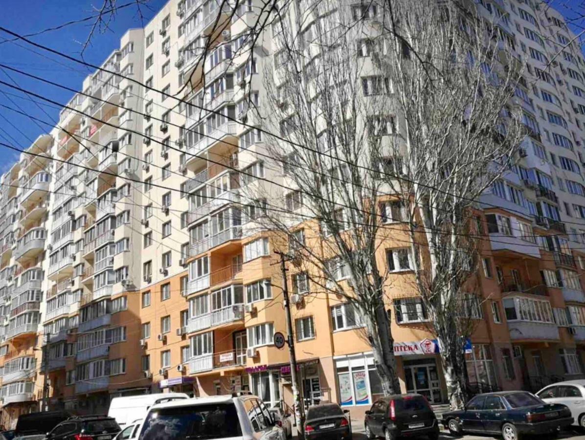 Apartments & Vernissage On Kostandi Odesa Exterior photo